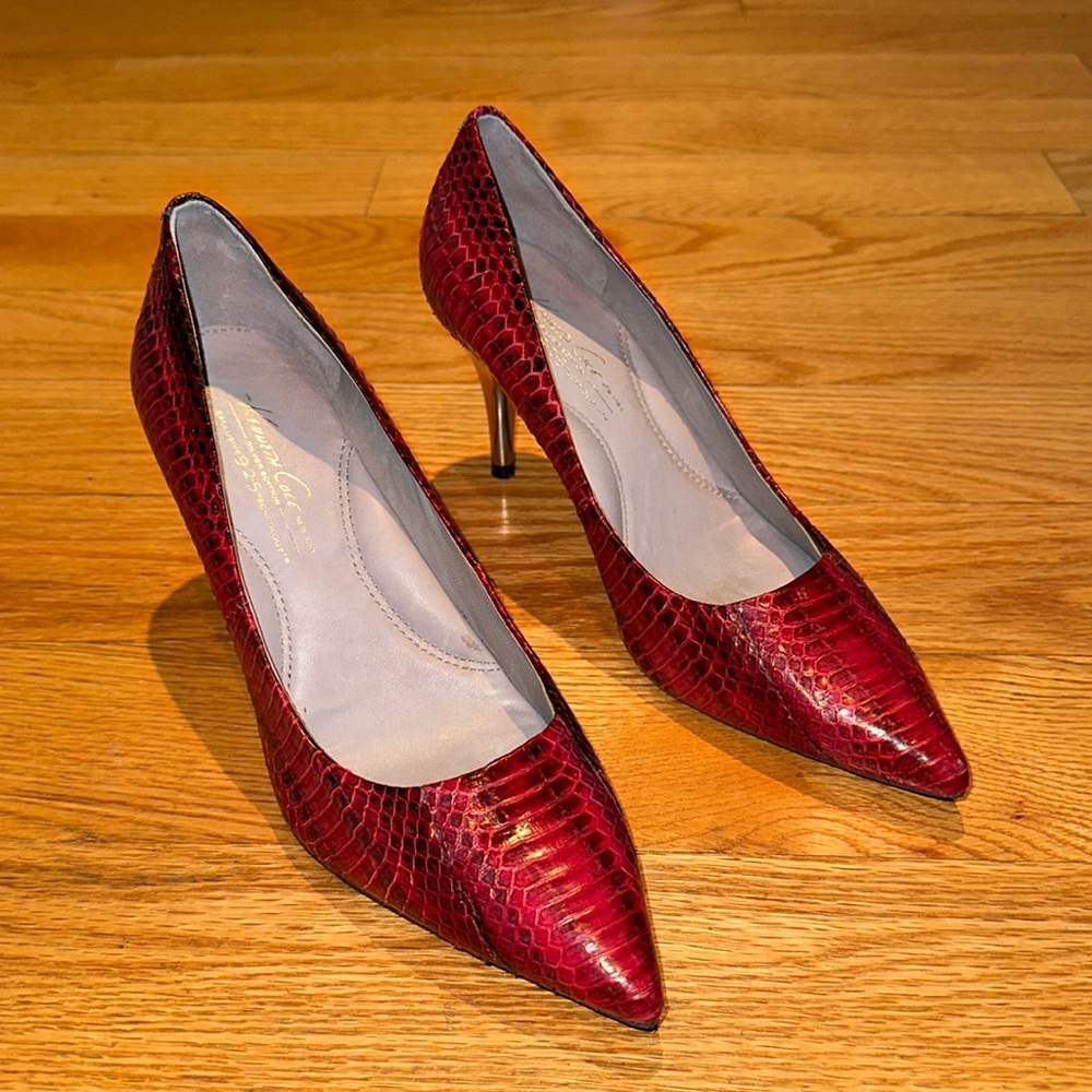 NWOTKenneth Cole Red Snakeskin Silver Edition Exclusive 925 Mirrored Heel Sz 6.5